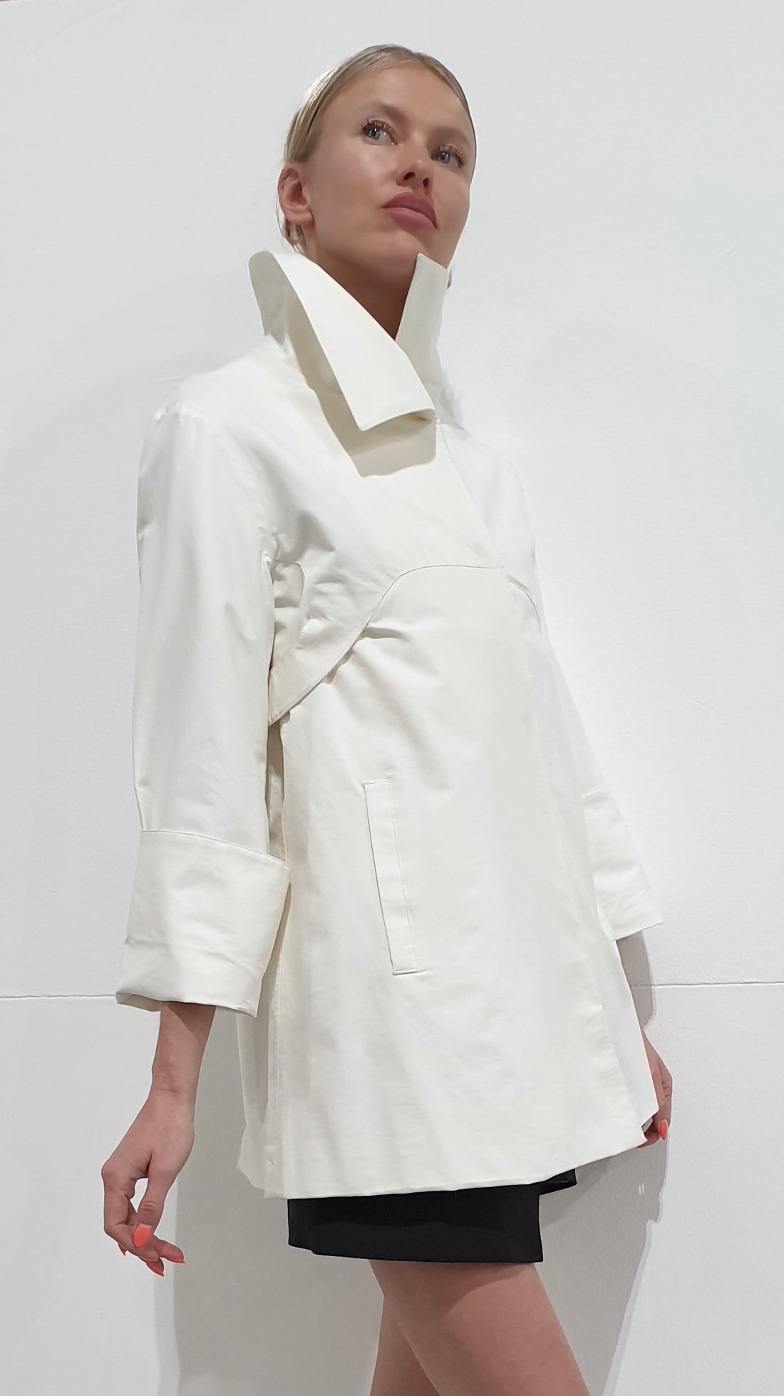 The women raincoat AUDREY WHISPER WHITE