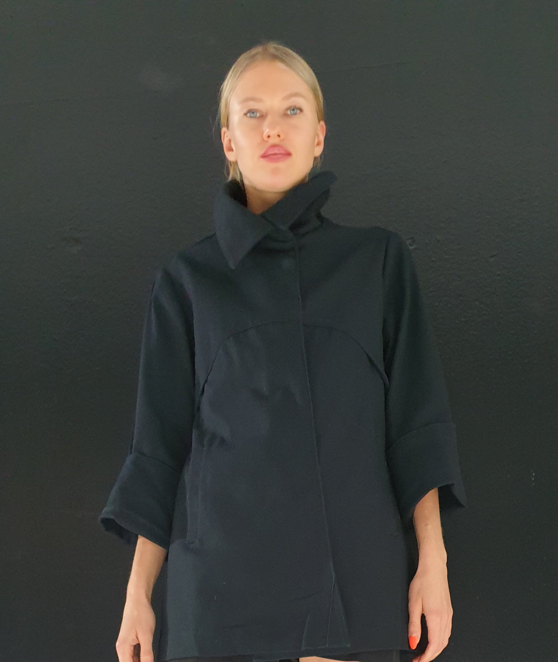 AUDREY BLACK SUMMER COAT